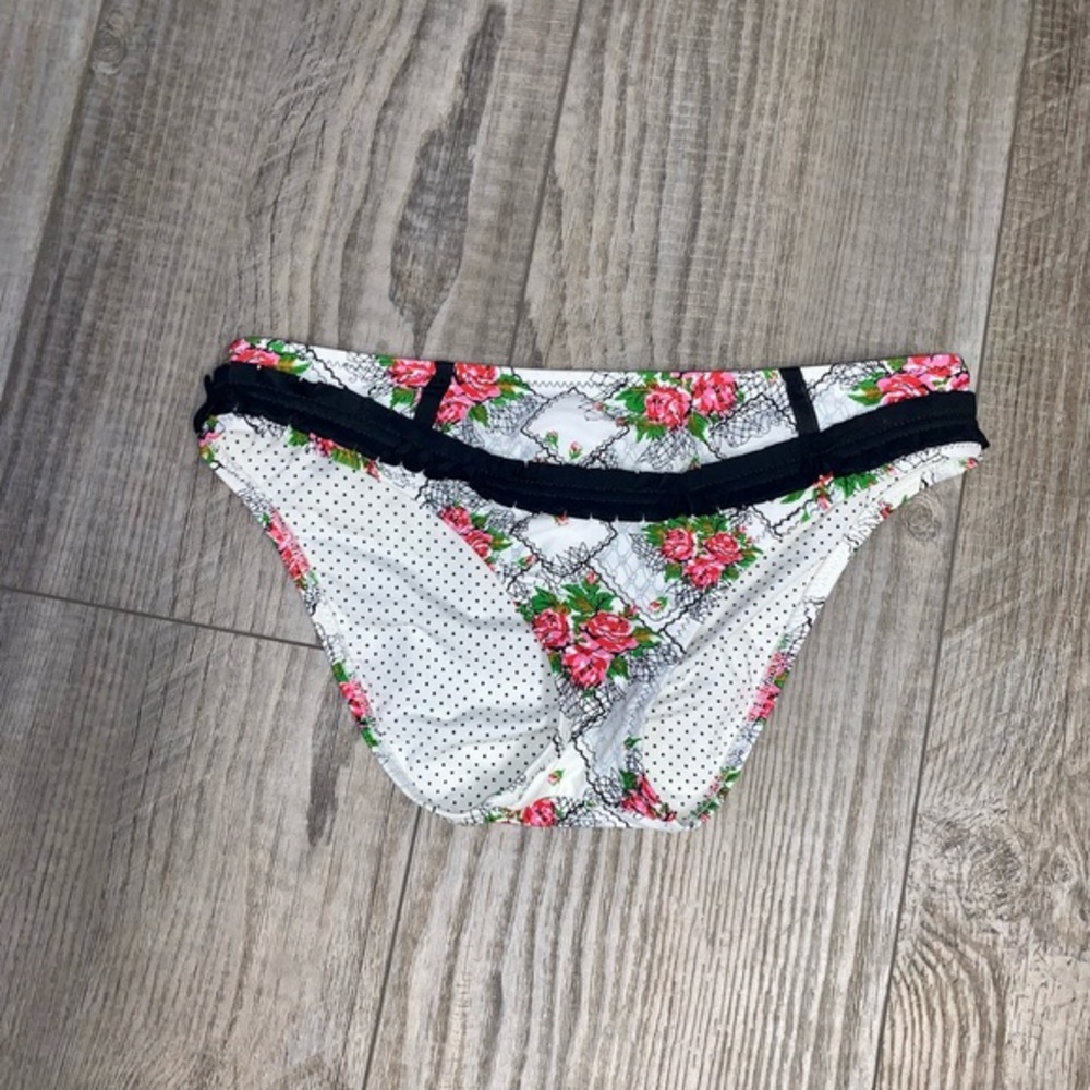 Betsey Johnson Swim Floral ruffle Bikini Bottoms S - Picture 4 of 4